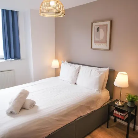 Modern & Spacious City Centre Apartment For Long Stay Manchester Exterior photo